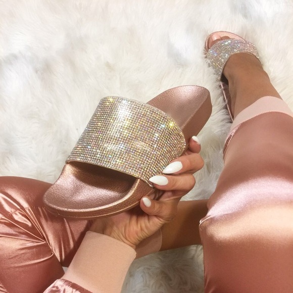 rose gold rhinestone slides
